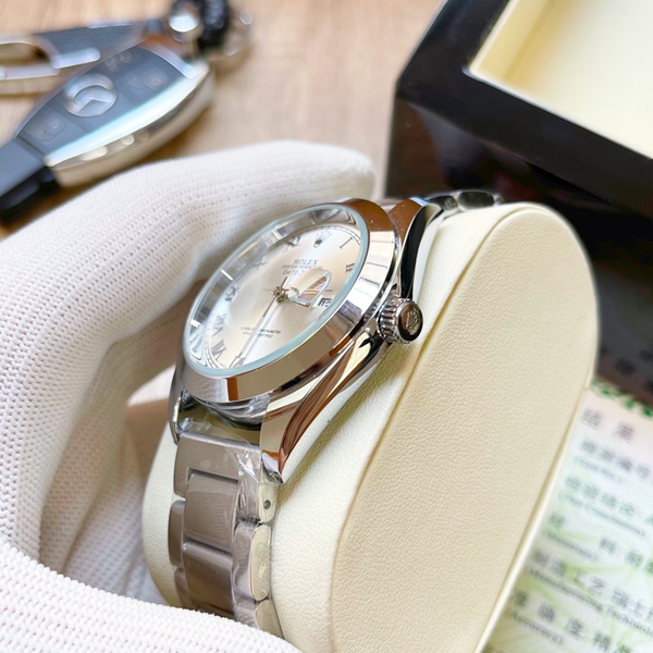 ブランド時計角部分ディテール